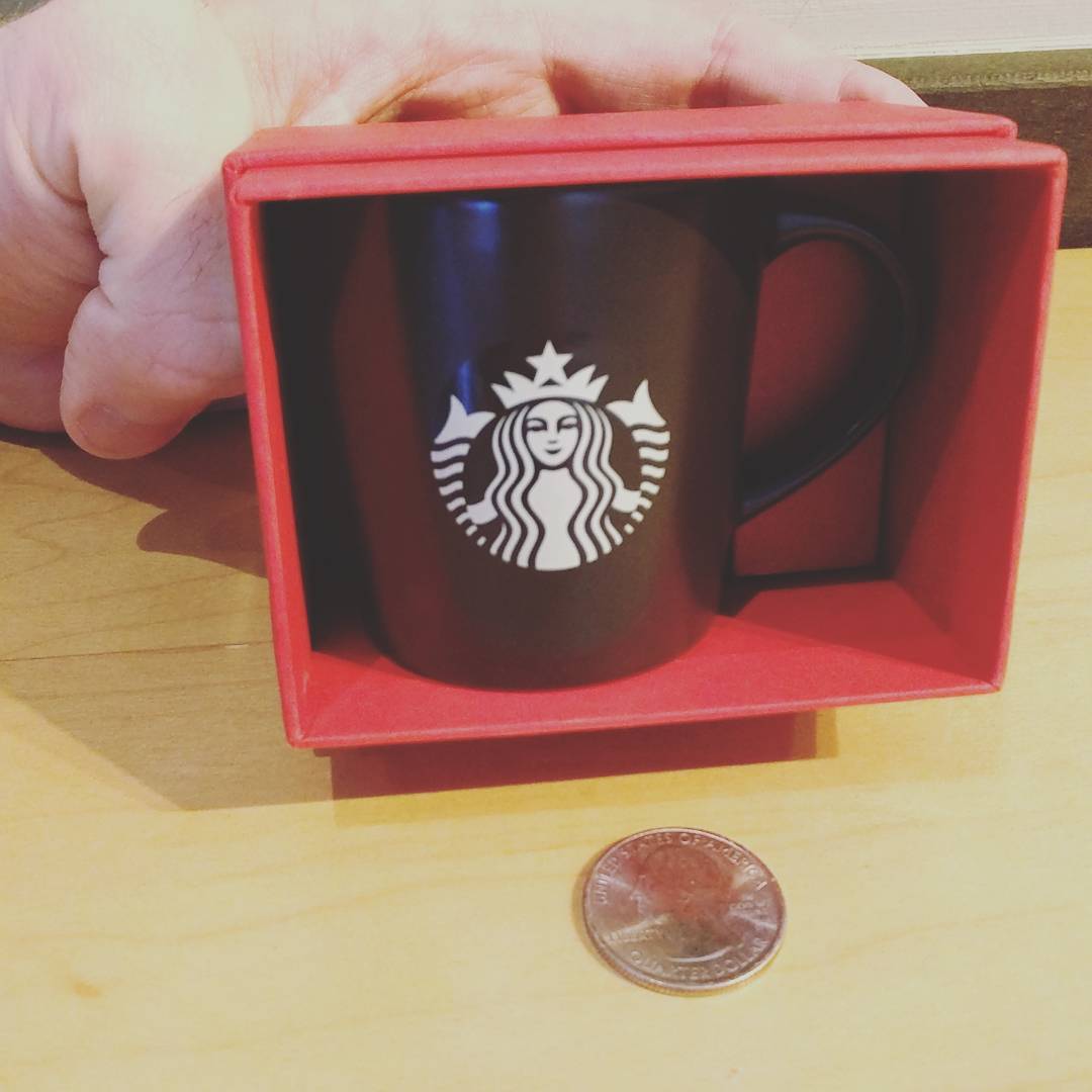 Tiny starbucks cup 😊 💗💕😍🎂🎄🎉☕